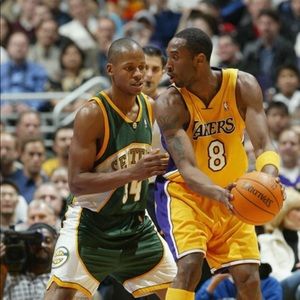 Meet your Posher, Jj